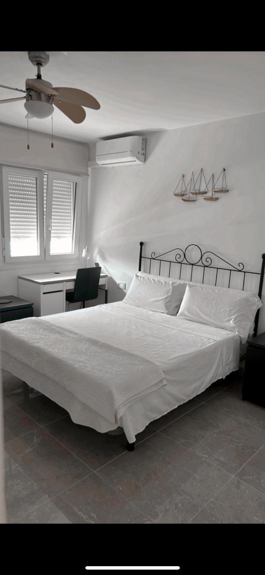 Precioso Dormitorio En El Centro De Torremolinos Exteriör bild